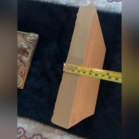 Norse God Freya and Her Cats - 3D Art Tile, resin - Picture 3 of 4